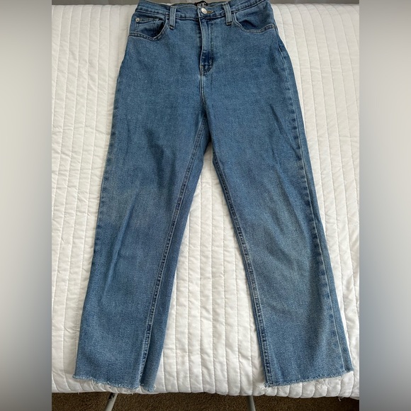 BDG Denim - Women’s BDG Girlfriend High-Rise Jeans